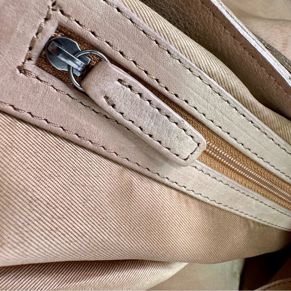 Genuine Leather Hobo Bag | One Size | Tan | NWT 👜 - Picture 10 of 15